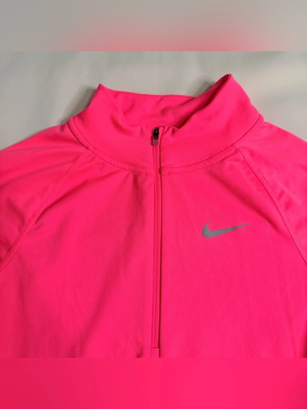 Nike Running Dri-FIT Neon Pink Reflective Quarter Zip Pullover XS